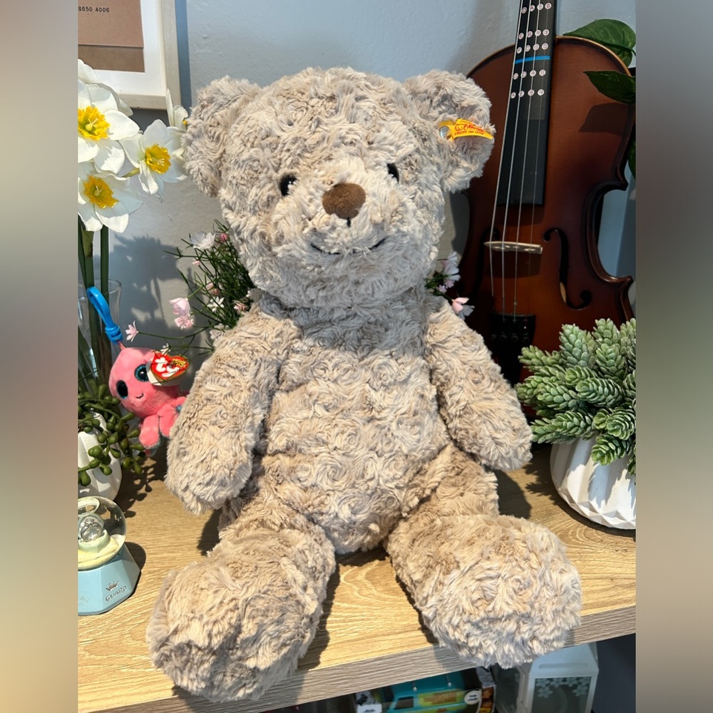 Teddy bear